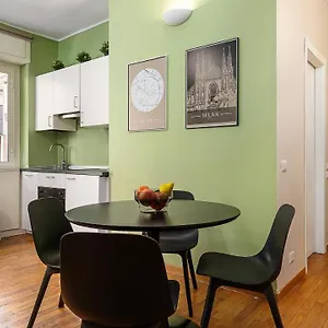 https://italianway-bartolini-9.italymilanhotels.net